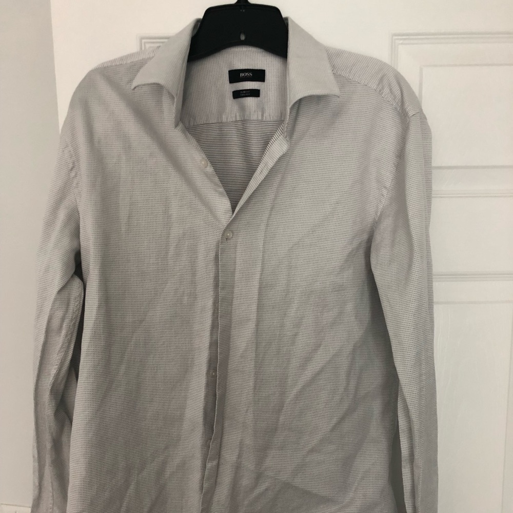 Hugo Boss men’s dress shirt.